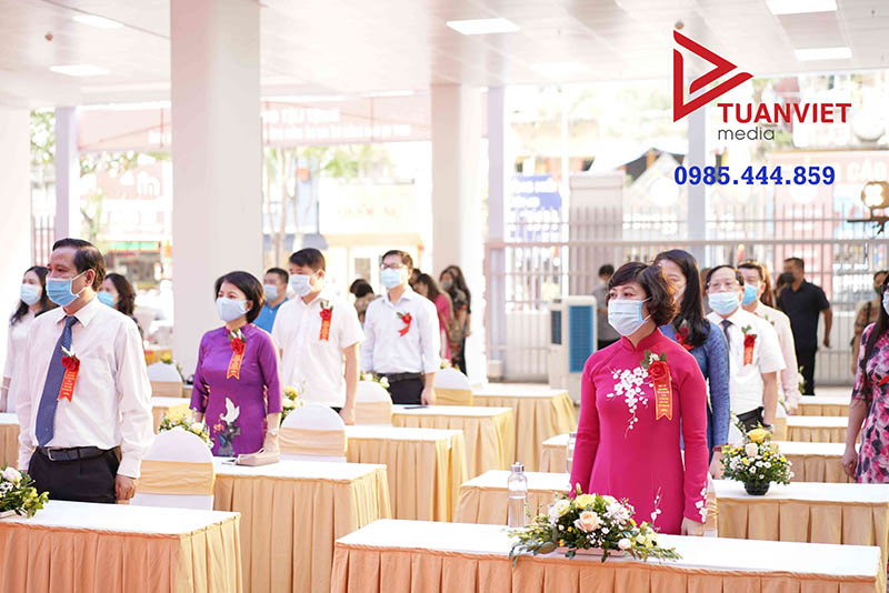 tổ chức lễ gắn biển công trình