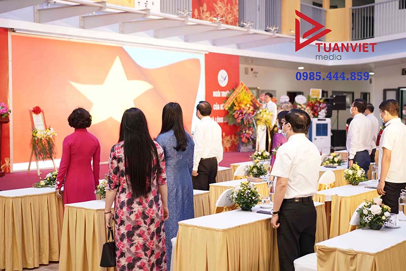 tổ chức lễ gắn biển công trình