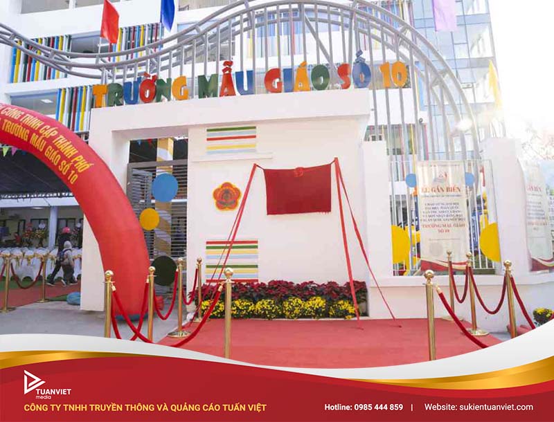 lễ gắn biển trường mầm non