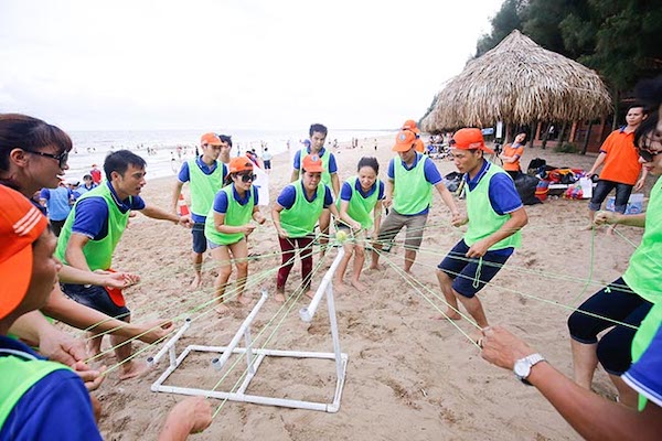 Trò chơi tập thể sáng tạo giúp tăng thêm sự hào hứng và vui nhộn