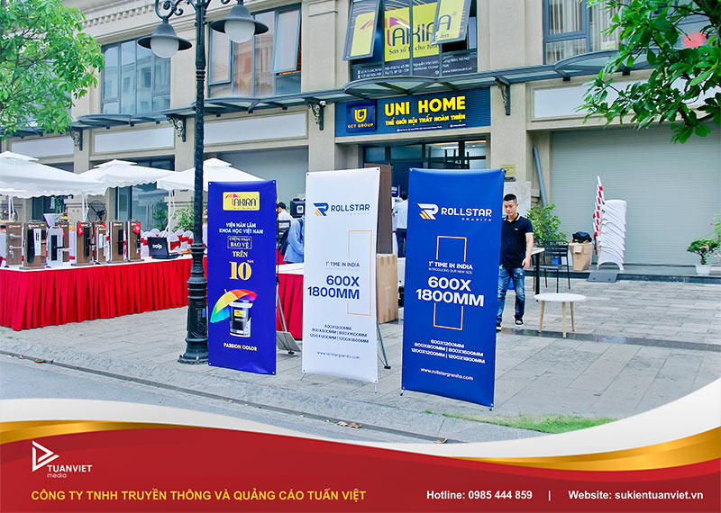 standee khai trương đẹp
