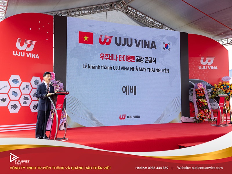 cho thuê bục phát biểu 