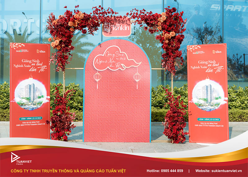 Cho thuê standee Hà Nội