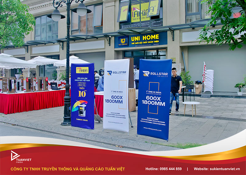 thuê standee tại hà nội ở đâu