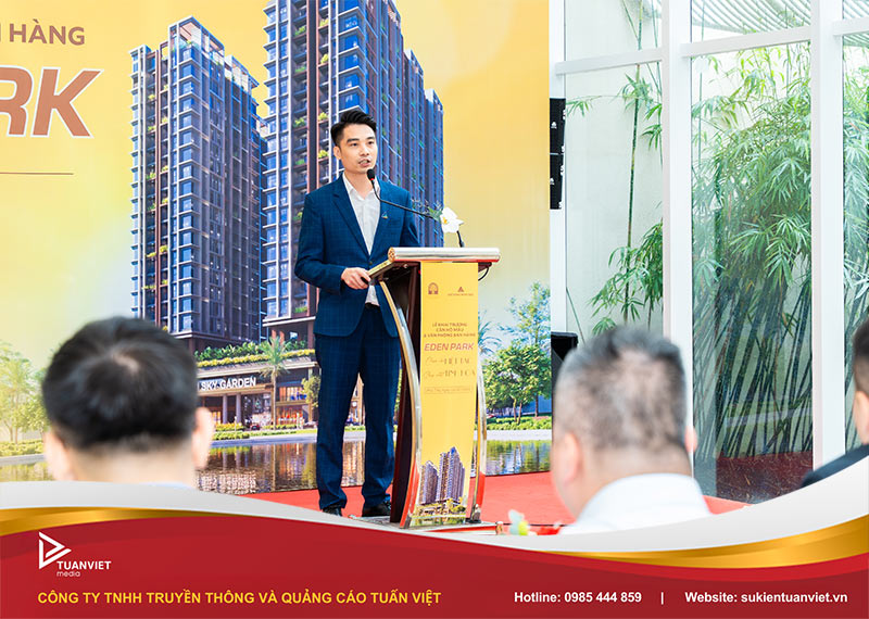 tiệc teabreak khai trương văn phòng mới