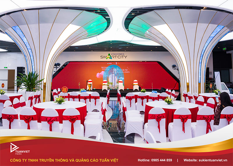 cho thuê bàn ghế phường hà đông