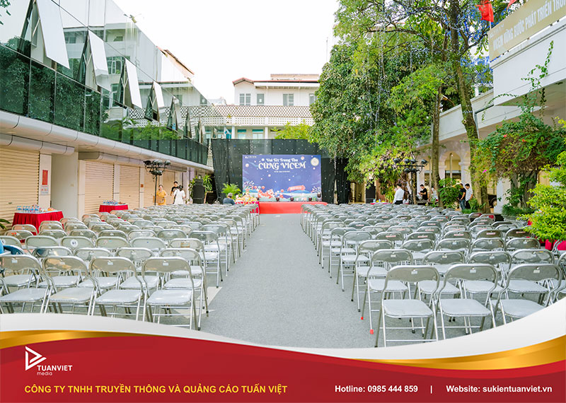 thuê bàn ghế sự kiện hà đông
