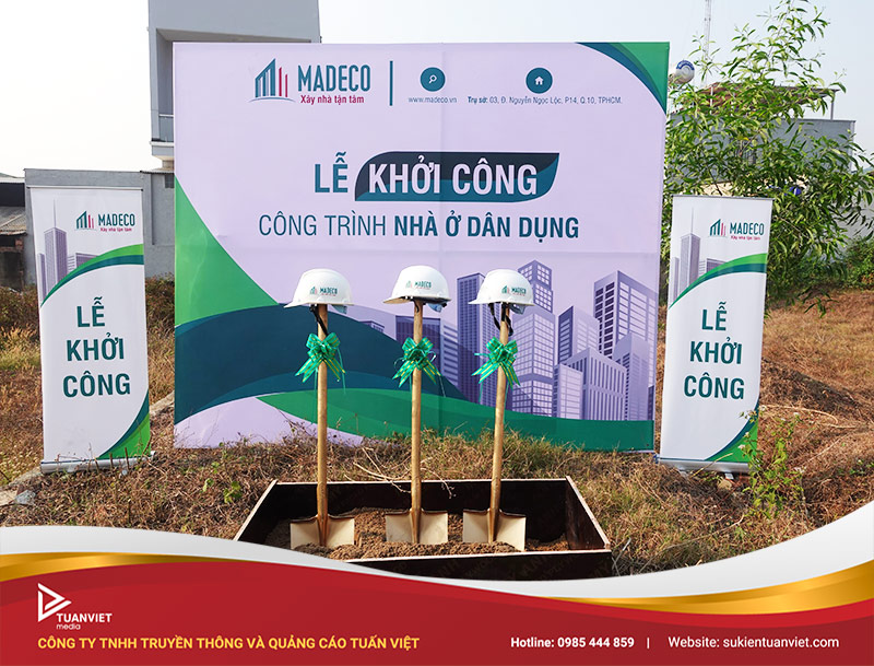 mẫu trang trí backdrop lễ khởi công 