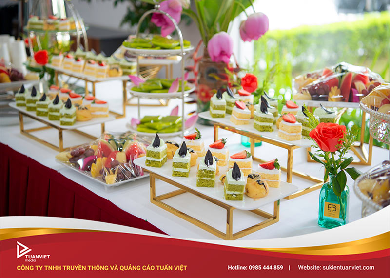 tổ chức tiệc 20/10