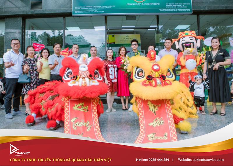 khai trương nhà thuốc glee