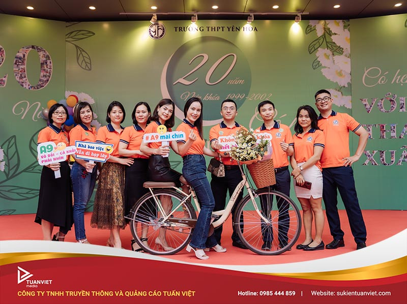 tổ chức họp lớp