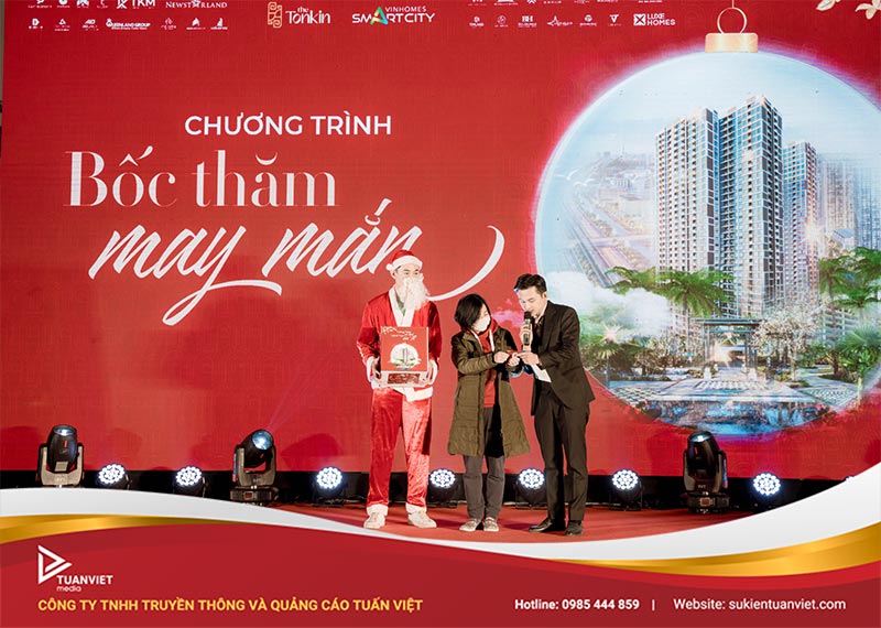 kịch bản tổ chức Giáng Sinh