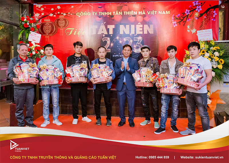 trò chơi tất niên