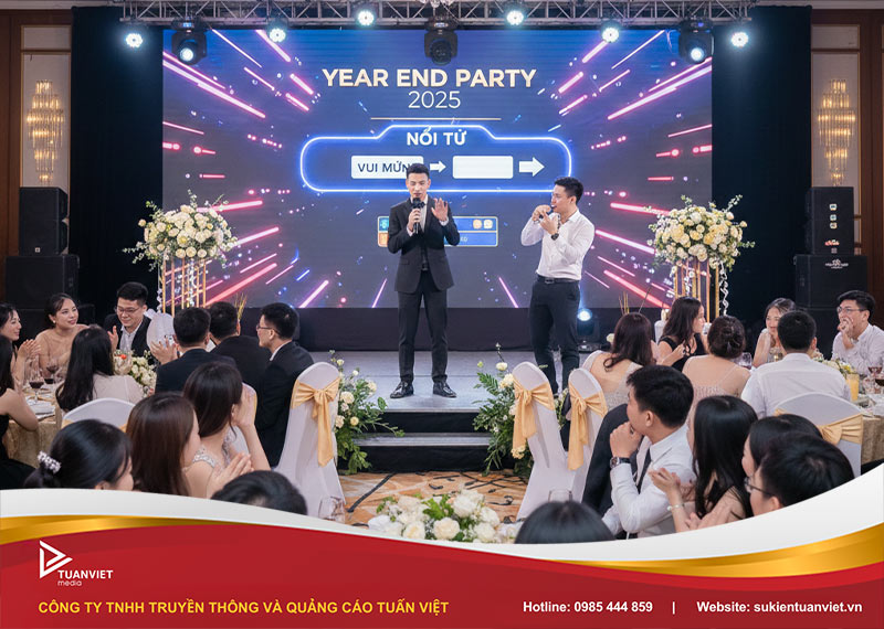 trò chơi tại tiệc tất niên