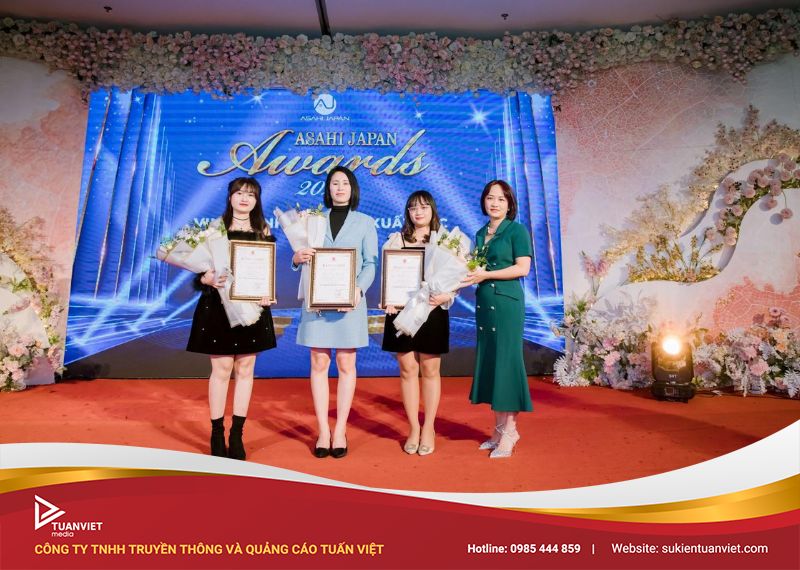 tiệc tất niên asahi
