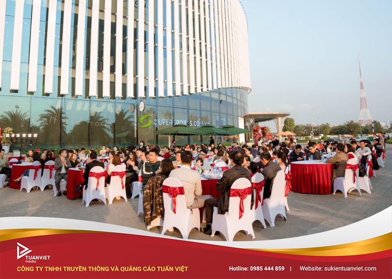 tổ chức lễ kick off