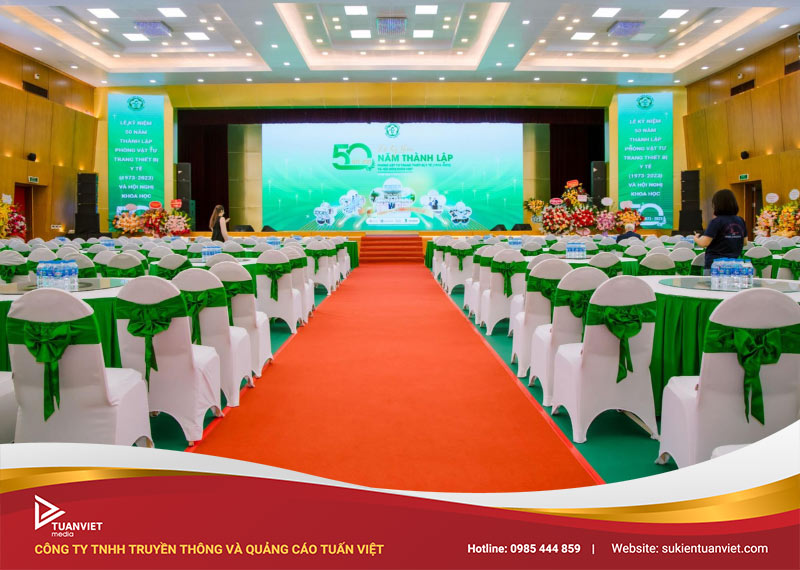kích thước sân khấu