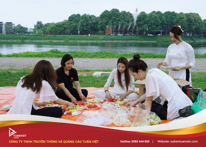 dịch vụ tổ chức dã ngoại cho công ty