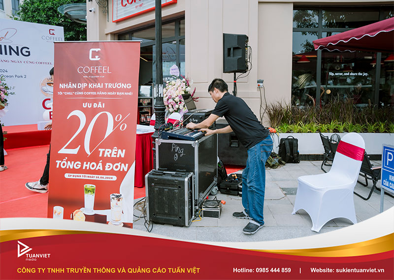 tổ chức lễ khai trương quán cafe cần chuẩn bị gì