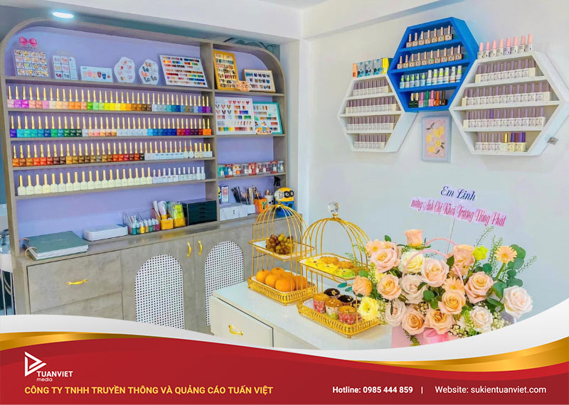 giá khai trương tiệm tóc