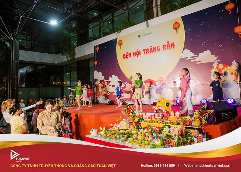 su-kien-trung-thu-ket-hop-giua-truyen-thong-va-hien-dai-18