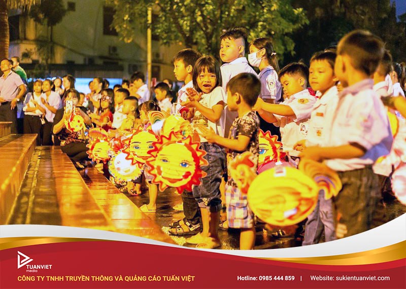 tổ chức trung thu kết hợp giữa truyền thống và hiện đại