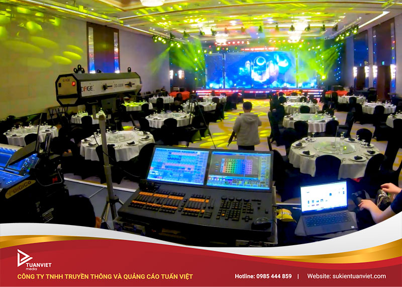 event agency là gì