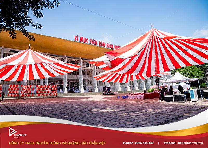 dịch vụ tổ chức 20 11