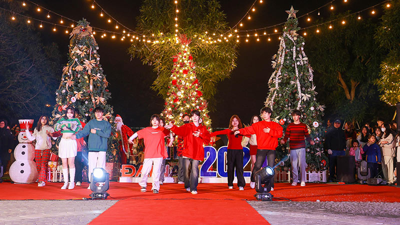 ý tưởng tổ chức giáng sinh