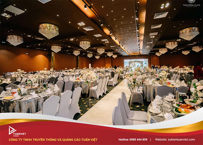 ý tưởng trang trí tiệc sinh nhật công ty