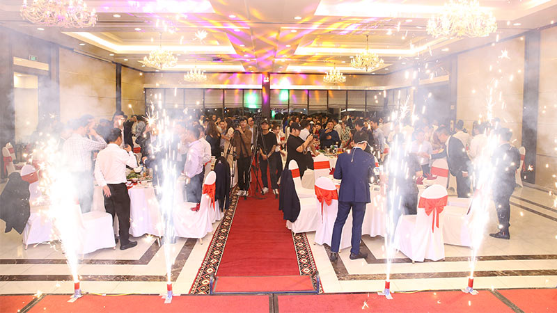 chi phí tất niên cuối năm