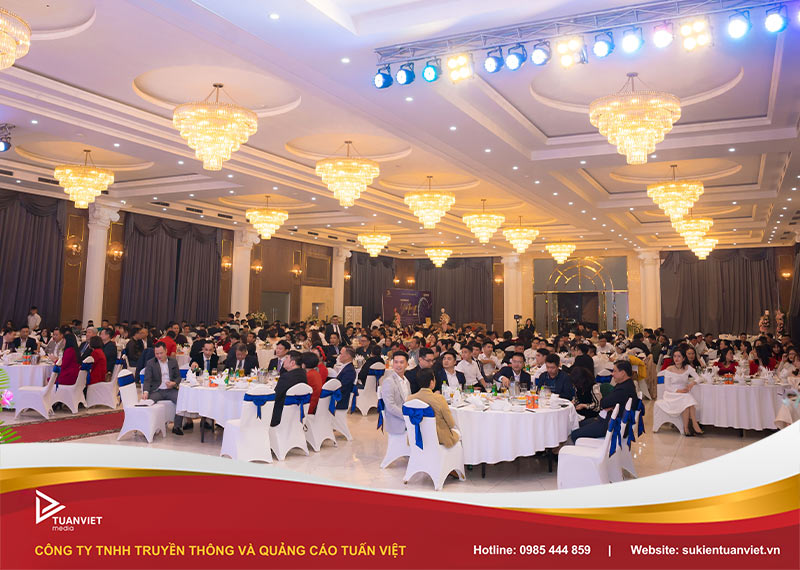 những loại chi phí tất niên