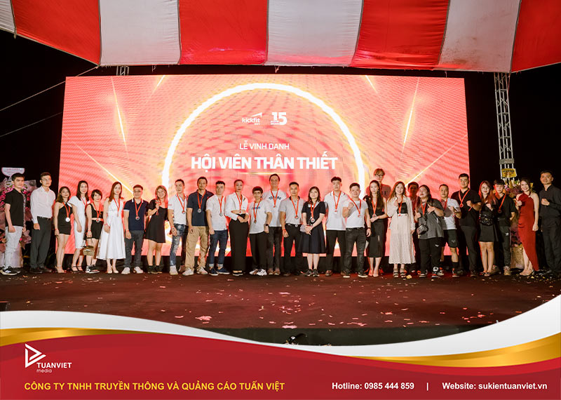 kế hoạch tổ chức tất niên