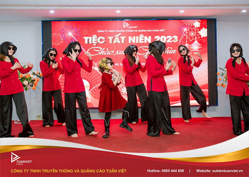 kế hoạch tổ chức tất niên cuối năm