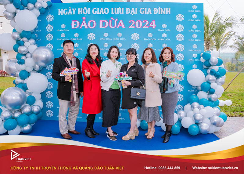 kế hoạch tổ chức year end party