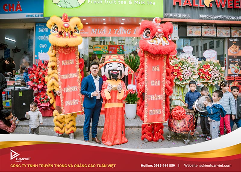 khai trương cửa hàng senlin tea