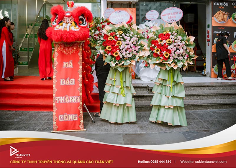 khai trương cửa hàng senlin tea