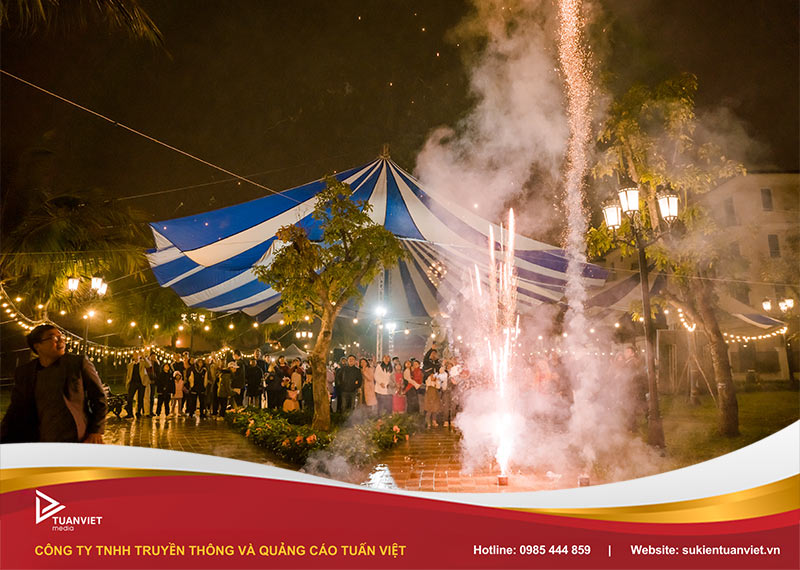 hoạt động tiệc tất niên ngoài trời