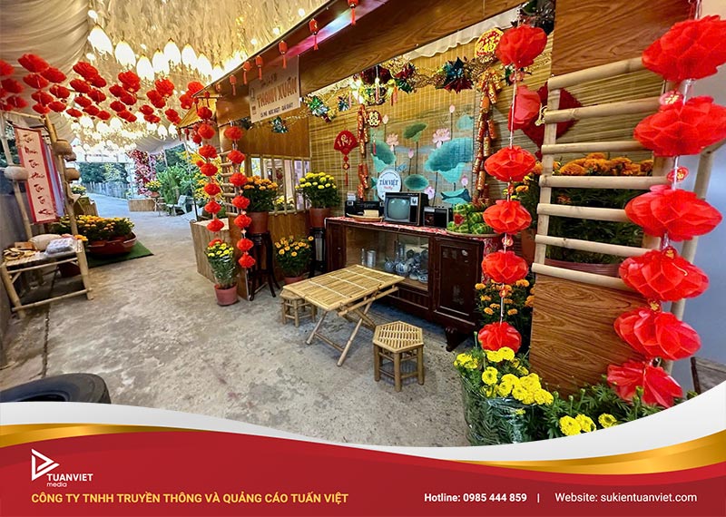 tiệc tất niên xanh là gì