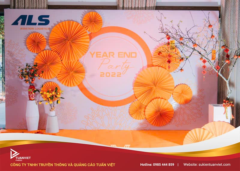 tiệc tất niên xanh