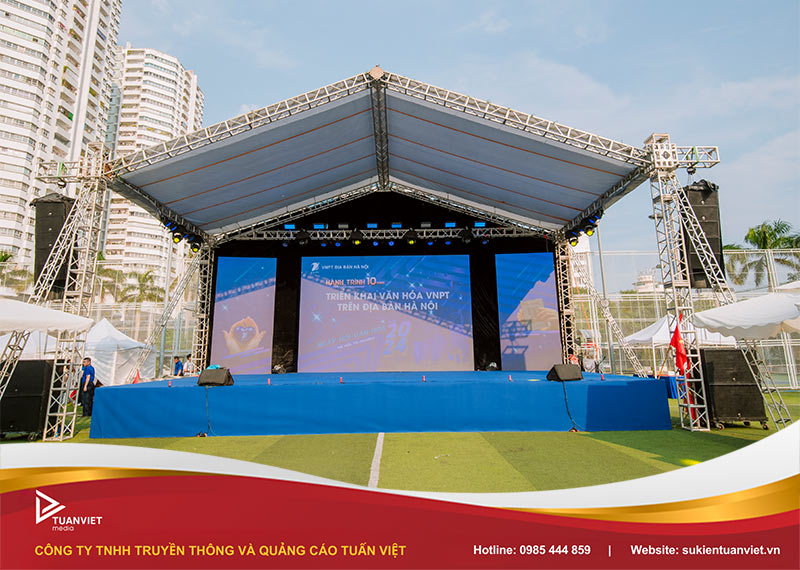 tổ chức year end party trọn gói hà nội