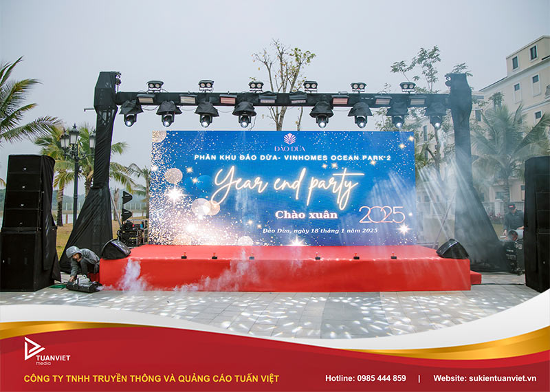 tổ chức year end party trọn gói tại hà nội