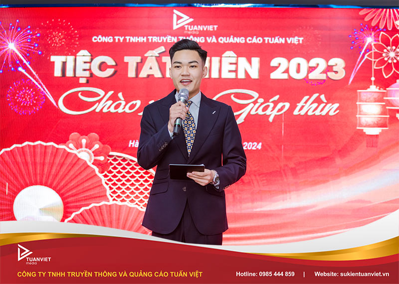 tổ chức tất niên cho công ty