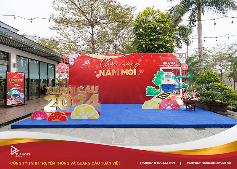 dịch vụ trang trí tiệc tất niên trọn gói