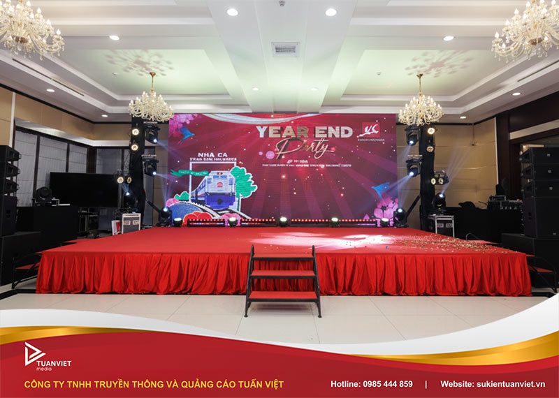 trang trí tất niên công ty