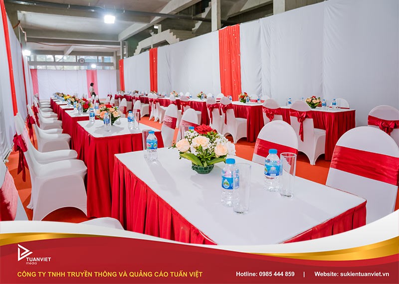 bàn ghế year end party