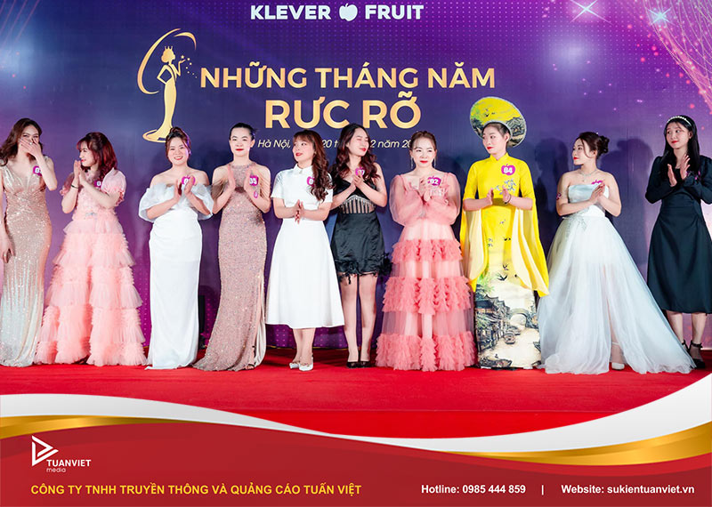 tiết mục văn nghệ tất niên độc lạ