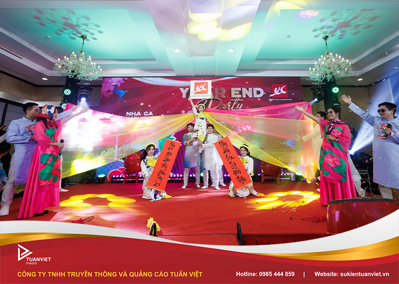 tiết mục văn nghệ tiệc tất niên độc đáo