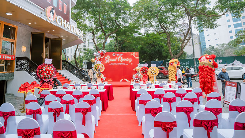 cho thuê bàn ghế khai trương