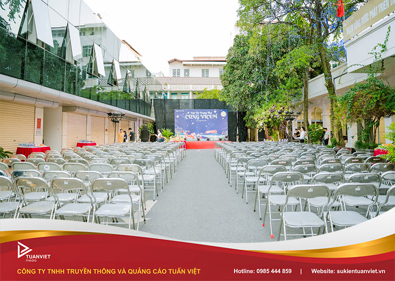 cho thuê bàn ghế tổ chức khai trương tại hà nội
